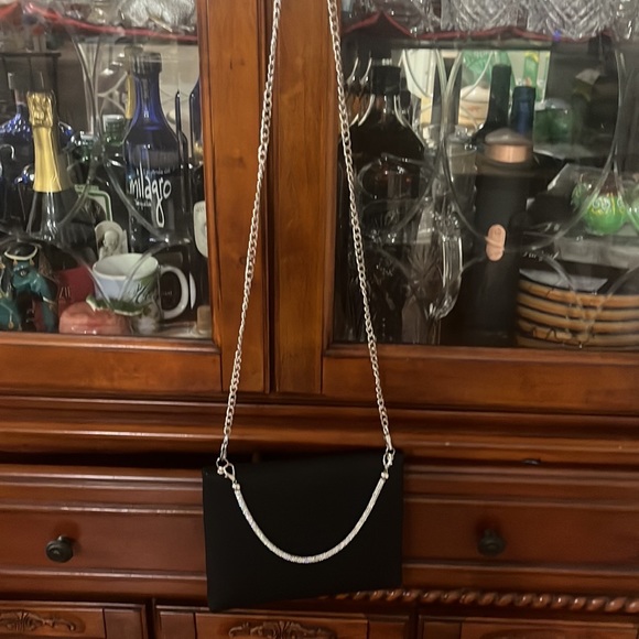 Givenchy bag - Picture 3 of 10